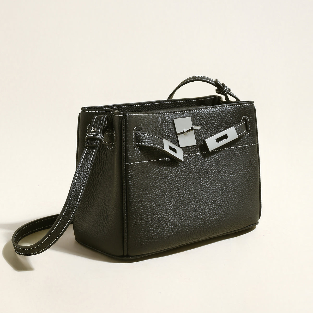 Classic Leather Box Bag
